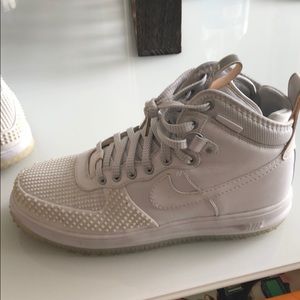 Nike lf7 white 10.5